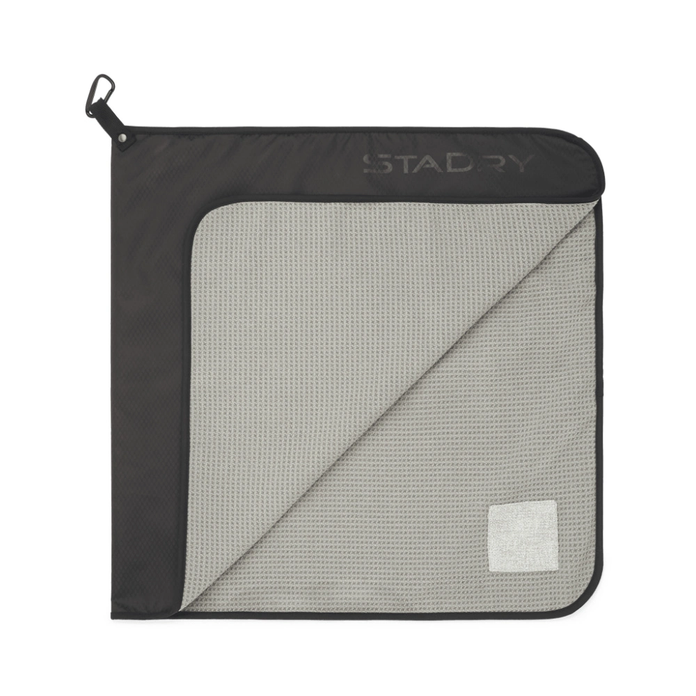 Titleist StaDry Performance Golf Towel - Image 2